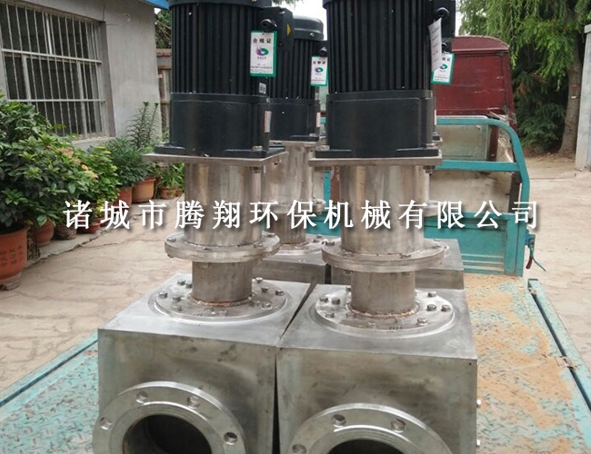 耐高溫污泥切割機發往青海西寧