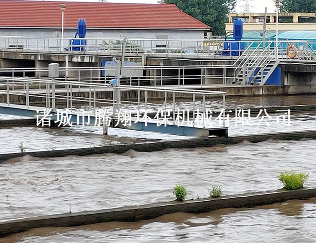 倒傘曝氣機(jī)